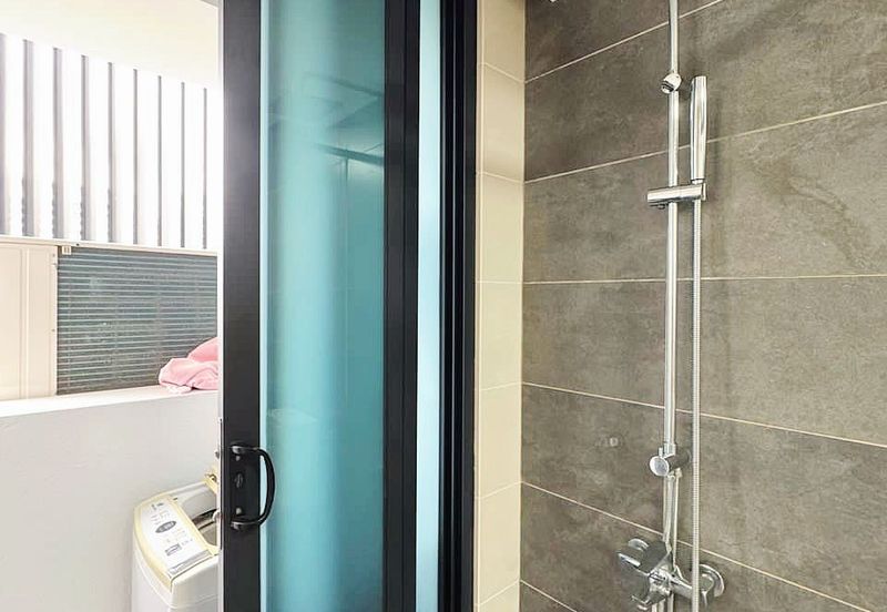 Almas Suites @ Puteri Harbour