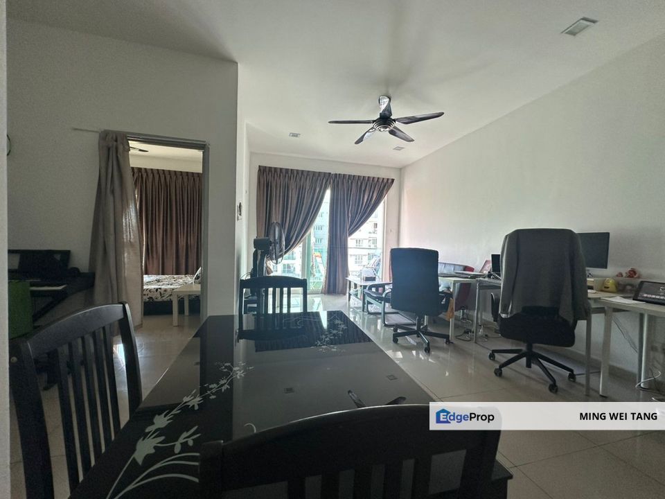 Larkin Seasons Luxury Apartment 2 rooms for sale , Johor, Johor Bahru