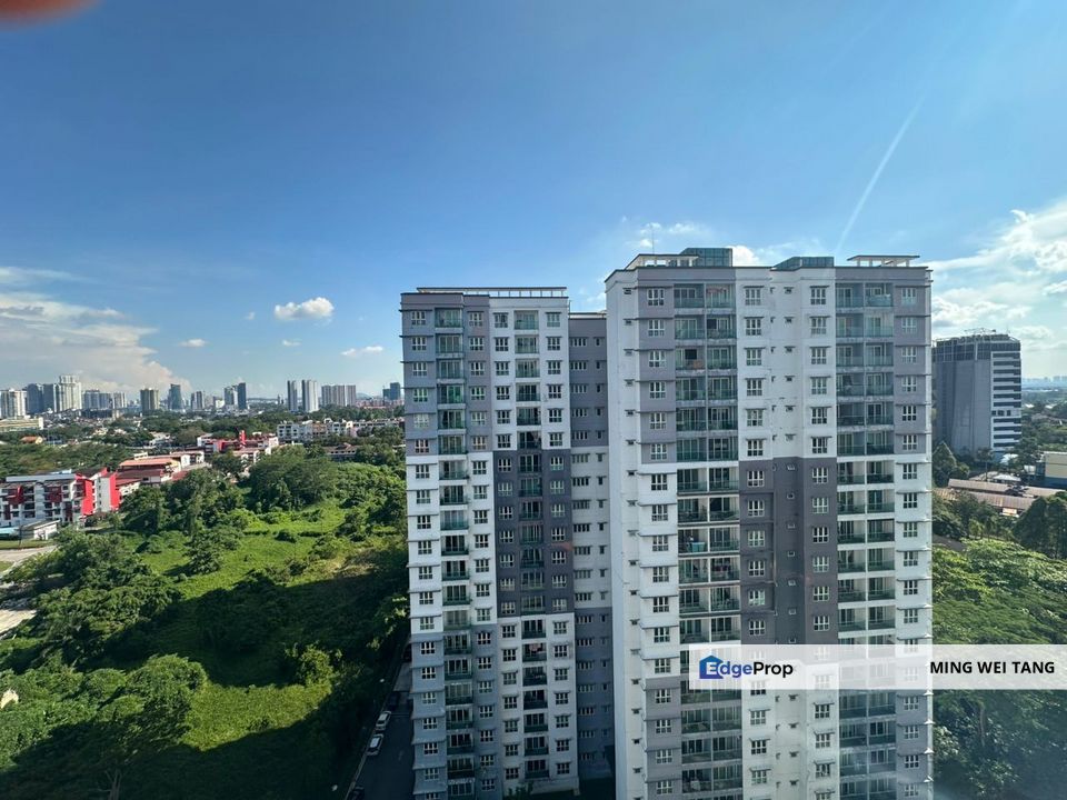 Larkin Seasons Luxury Apartment 2 rooms for sale , Johor, Johor Bahru