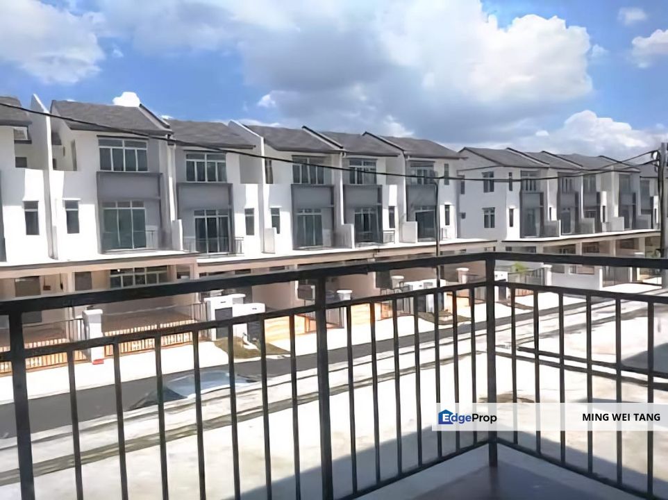 Pulai Mutiara Acacia 2.5 Storey Terrace House Sale , Johor, 