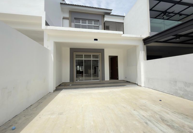 Citrine Hills 2 Storey Terrace House Sale 