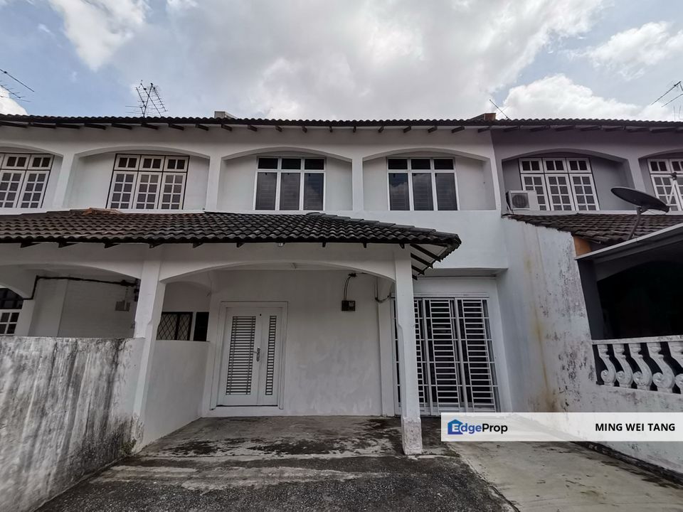 Tmn Skudai Baru 1.5 Storey House sale , Johor, Skudai