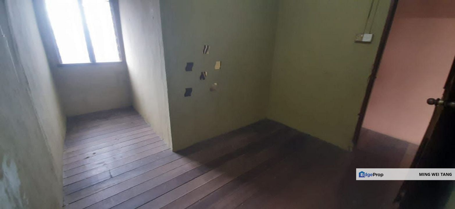 Tmn Selang Senai Low Cost 2 Storey for sale , Johor, Senai