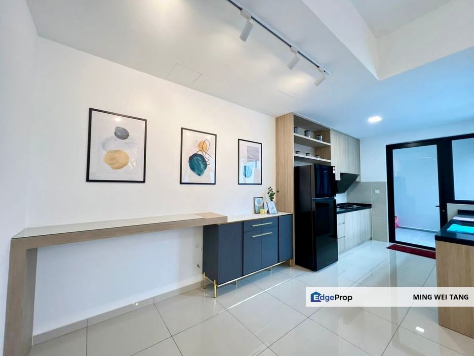 Sunway Citrine Lakehomes 2 Storey 4 rooms for rent, Johor, 