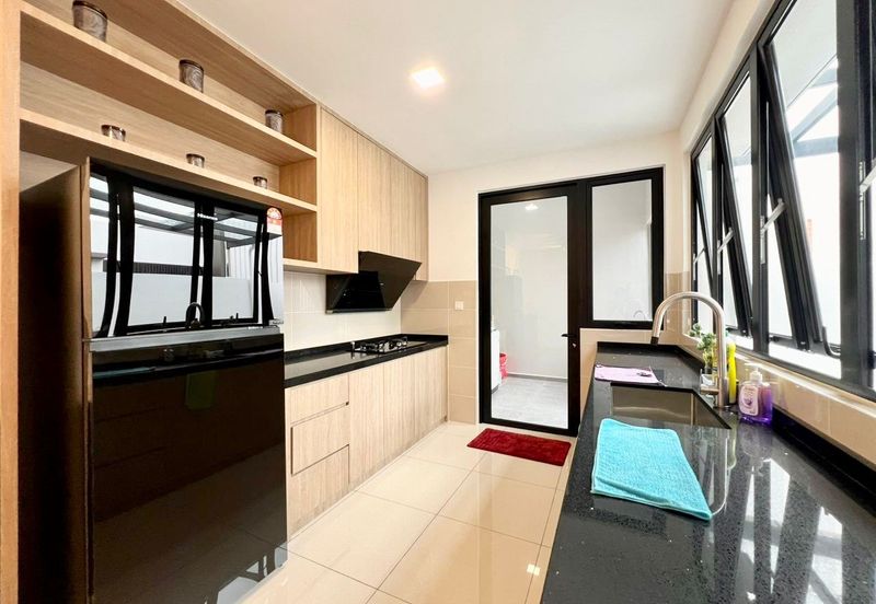 Sunway Citrine Lakehomes