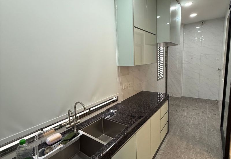 Bukit Indah Avenue 26 @ Villosa