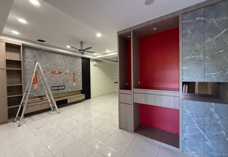 Bukit Indah Avenue 26 @ Villosa