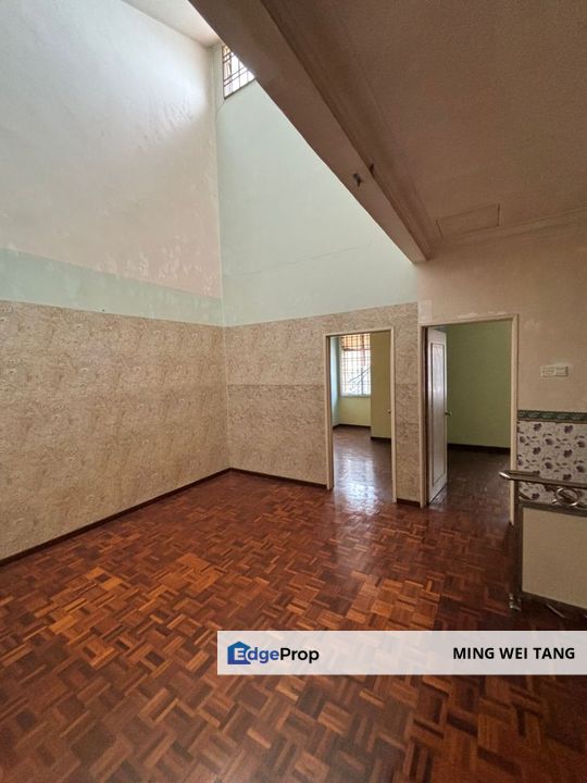 Tmn Universiti 2 storey terrace house sale , Johor, Skudai