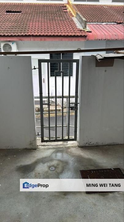 Jln Laman Setia 1.5 Storey house sale, Johor, Gelang Patah