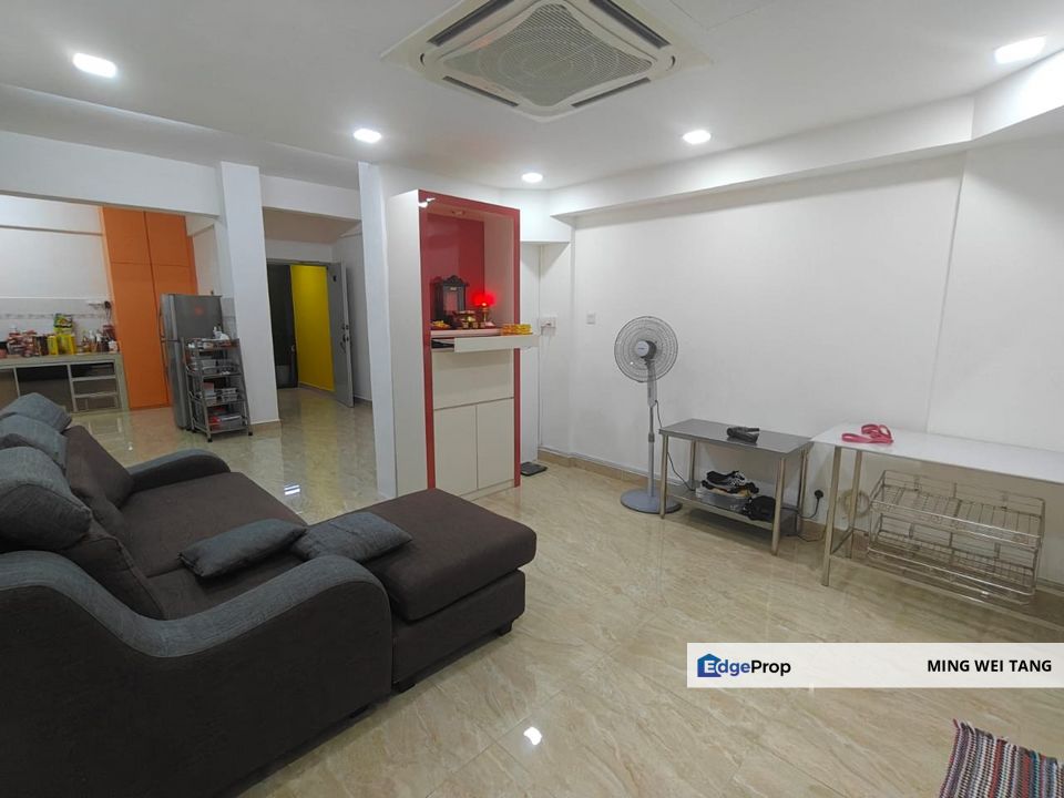 Sri wangi apartment,tampoi for sale, Johor, Tampoi