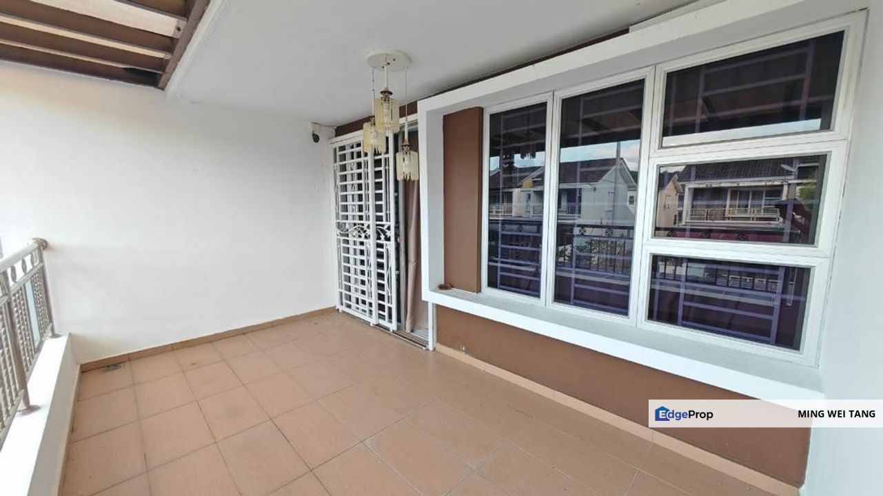 Taman Nusa Bayu Double Storey House for sale, Johor, 