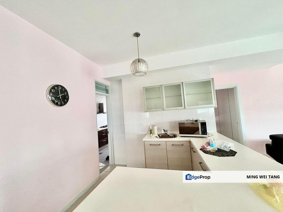 Ujana Executive Apartment for rent, Johor, East Ledang