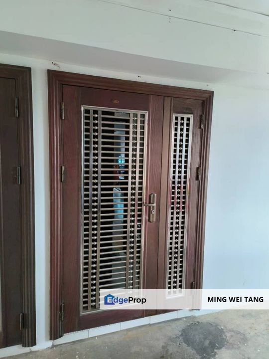 Nusa Perdana Service Apartment for sale , Johor, Gelang Patah