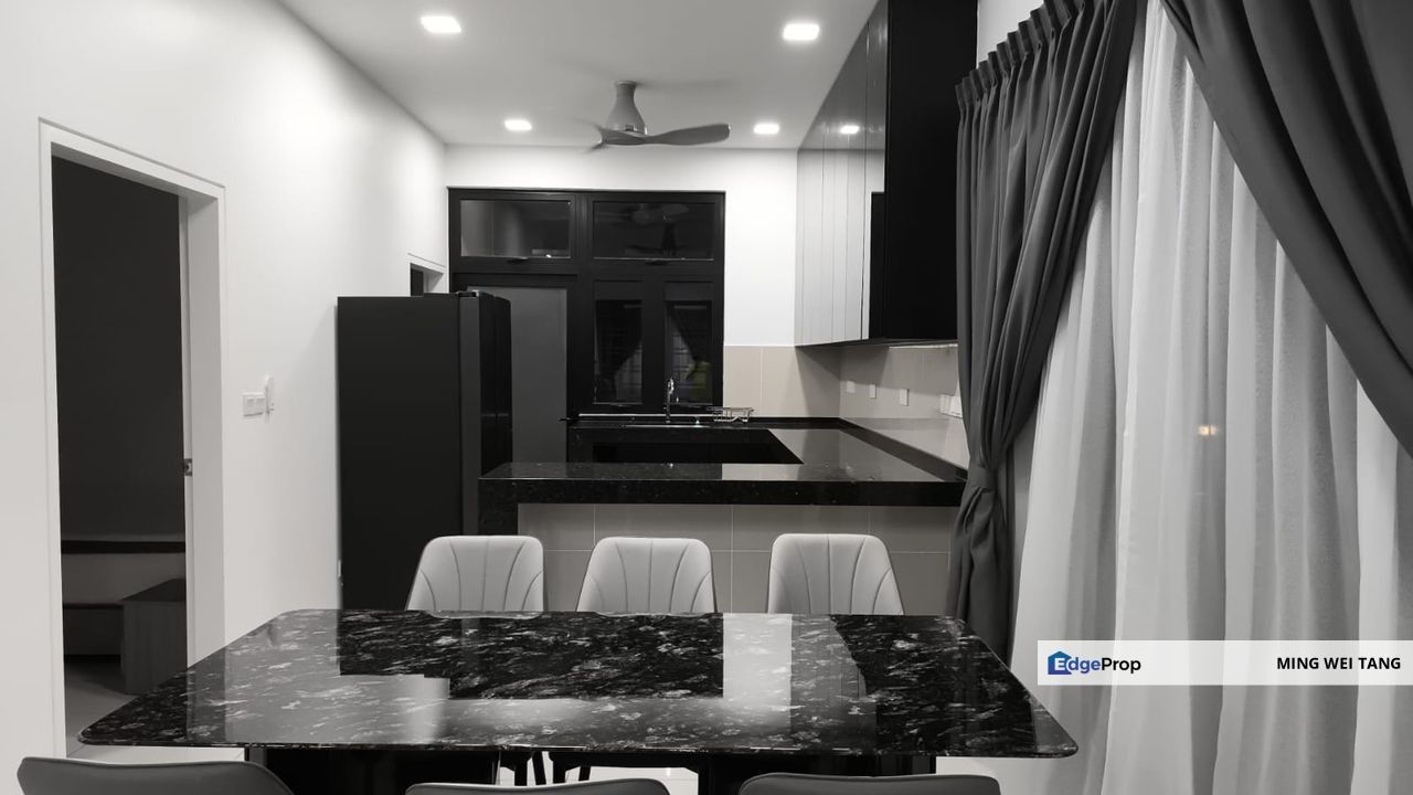 Sunway Citrine Lakehome Double Storey Link House Corner Lot , Johor, 