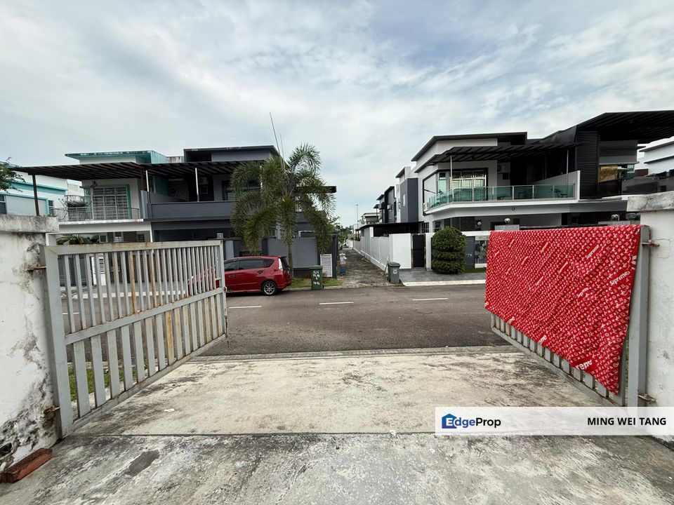 Tmn Pulai Hijauan Double Storey Semi D House Sale , Johor, Kangkar Pulai