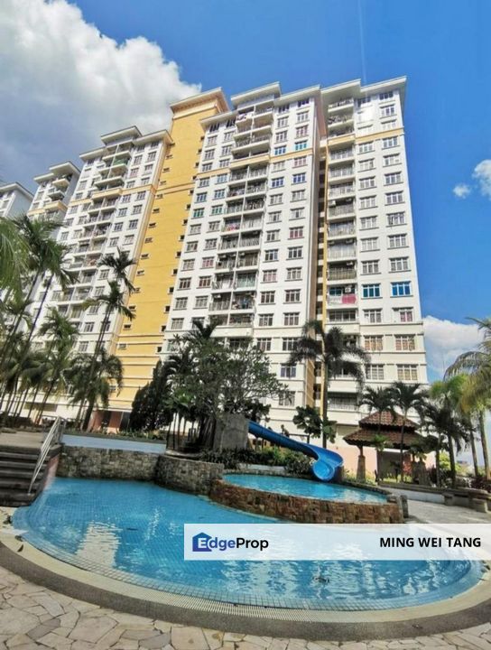 Corner Unit 💥Kipark Apartment Renovated For Sale ❗, Johor, Tampoi