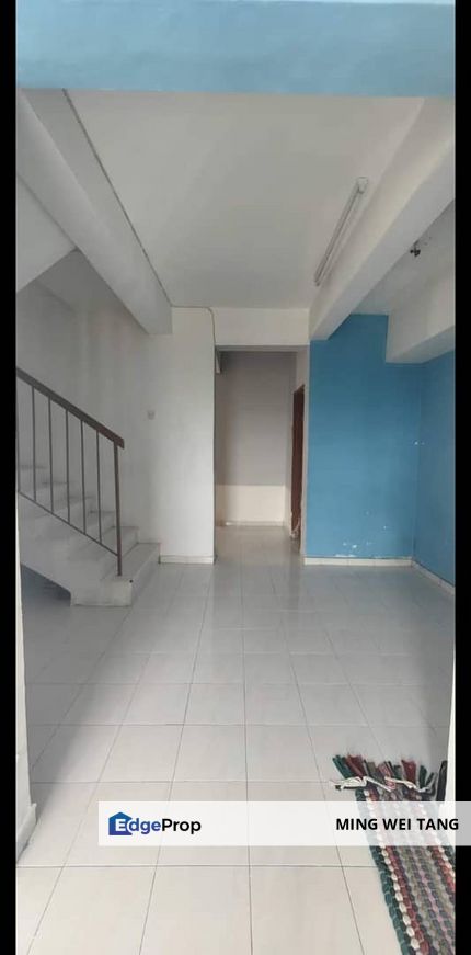 Sri Awana Apartment Skudai 3 Rooms Sale, Johor, Skudai