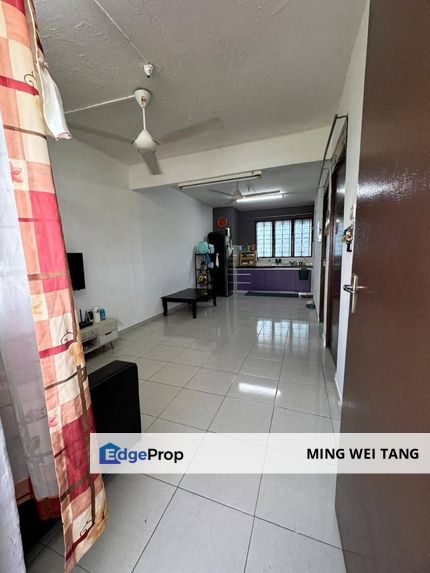 Flat Taman Ungku Tun Aminah 2 Bedrooms 1 Bathrooms for Sale , Johor, Johor Bahru