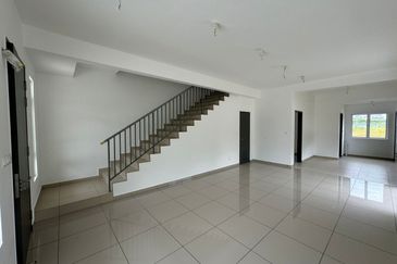 Gelang Patah Near Tuas New Project