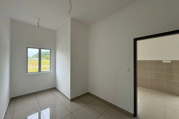 Gelang Patah Near Tuas New Project