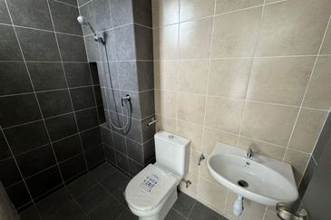 Gelang Patah Near Tuas New Project