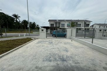 Gelang Patah Near Tuas New Project