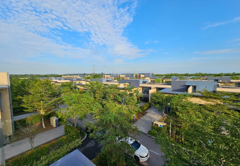 Forest City Golf Resort, Gelang Petah