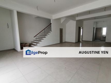 SEMANJA PARK KAJANG DOUBLE STOREY HOUSE [GATED & GUARDED] [2425SQFT] FOR SALE, Selangor, Kajang