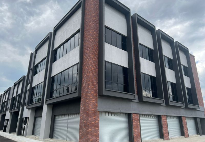 Baris Place @ Setia Mayuri