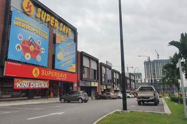 Baris Place @ Setia Mayuri