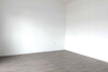 Dayana @Nilai Impian