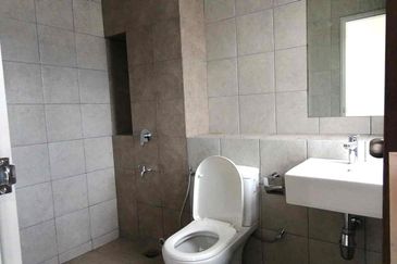 Dayana @Nilai Impian