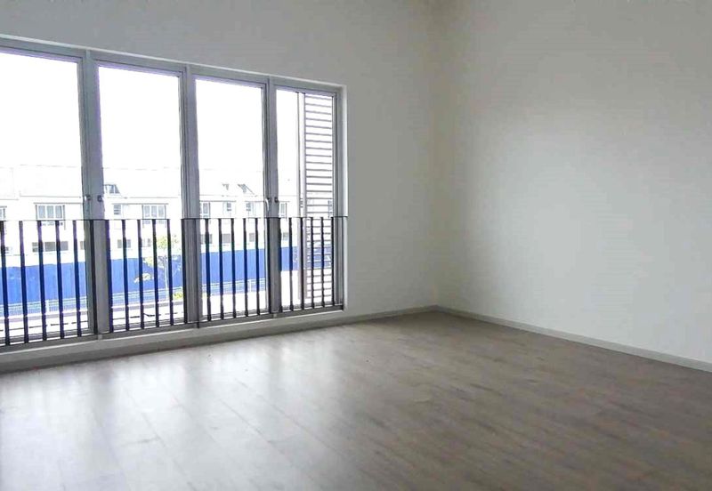 Dayana @Nilai Impian