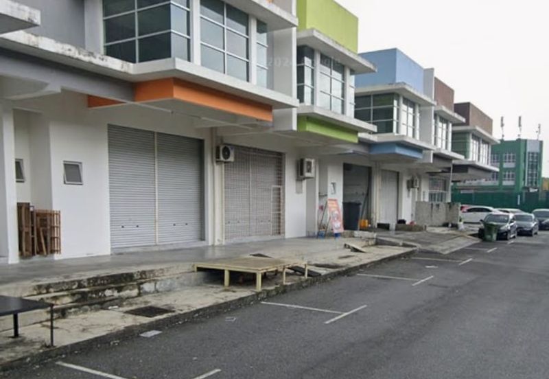 Medan Perniagaan Senawang Jaya, Senawang, Negeri Sembilan 1.5 Storey Link Factory/Warehouse For Rent