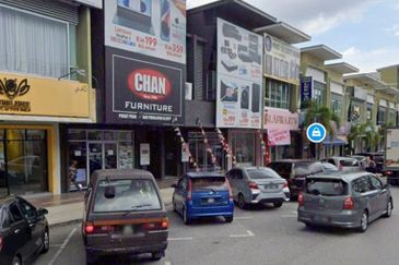 BANDAR PRIMA SENAWANG, NEGERI SEMBILAN 2 STOREY SHOPLOT FOR RENT