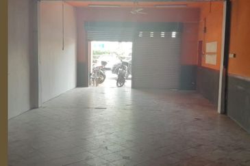 Matahari Heights, Senawang, Negeri Sembilan @ Ground Floor Shoplot For Rent Facing Main Road