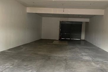 Taman Desa Jasmin, Nilai, Negeri Sembilan Single Shoplot For Rent