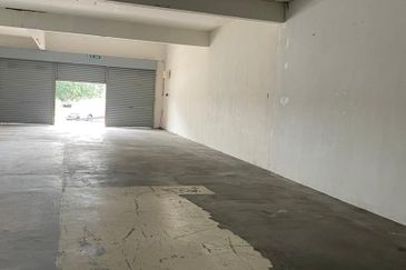 Taman Desa Jasmin, Nilai, Negeri Sembilan Single Shoplot For Rent