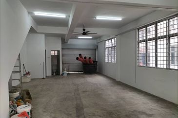 Oakland Commercial Centre