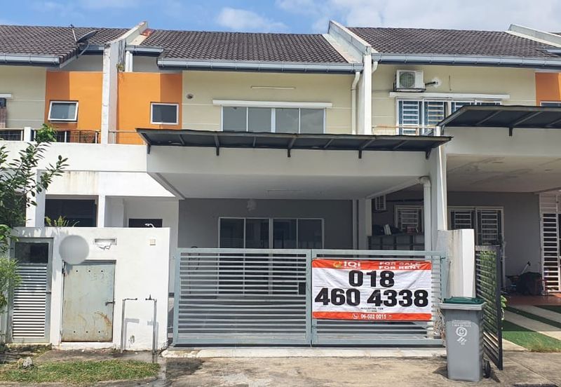 PELANGI HEIGHTS (TAMAN KAYANGAN)