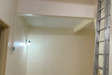 GOOD CONDITION 2 STOREY HOUSE TAMAN KELEDANG MANTIN FOR SALE SEREMBAN NILAI PAJAM