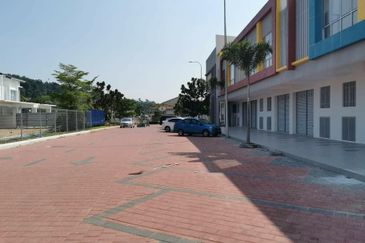 Tiara Biz @ Tiara Sendayan