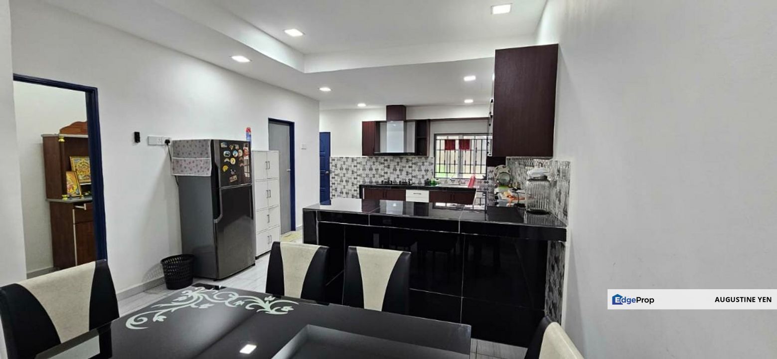 FOR SALE Newly Reno 2 Storey Taman Sentosa Klang Non-Flooded Area, Selangor, Klang