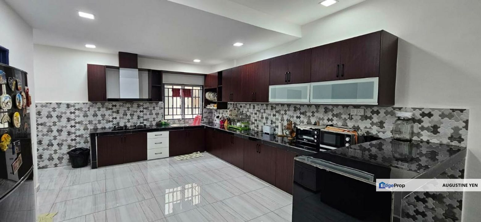 FOR SALE Newly Reno 2 Storey Taman Sentosa Klang Non-Flooded Area, Selangor, Klang