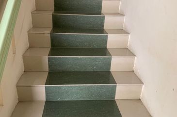 Perdana College Heights