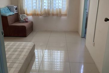 Perdana College Heights