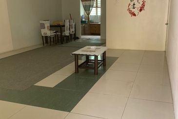 Perdana College Heights