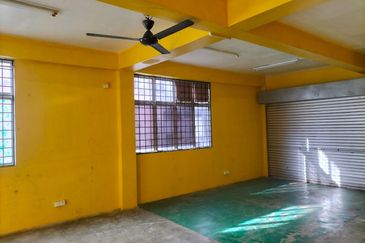 Oakland Commercial Centre