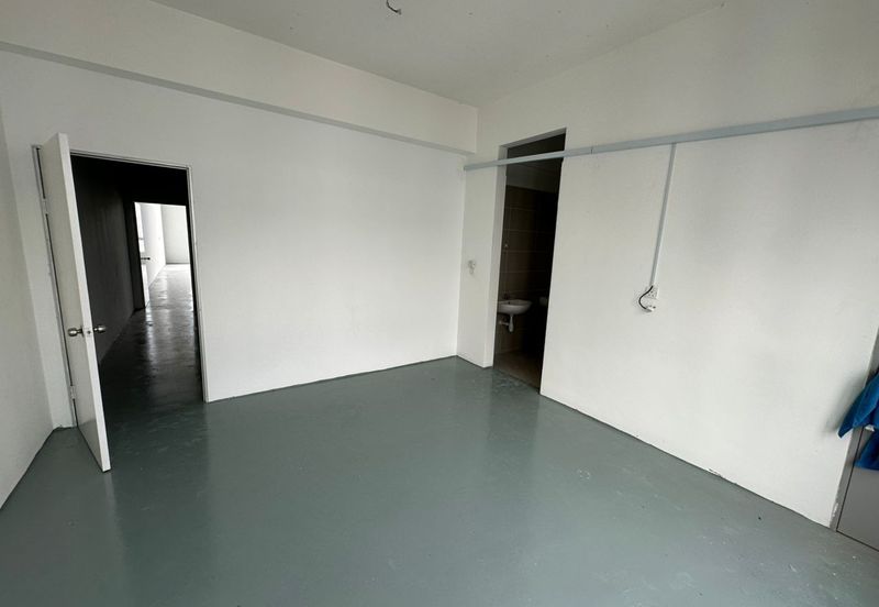 Sendayan Merchant Square