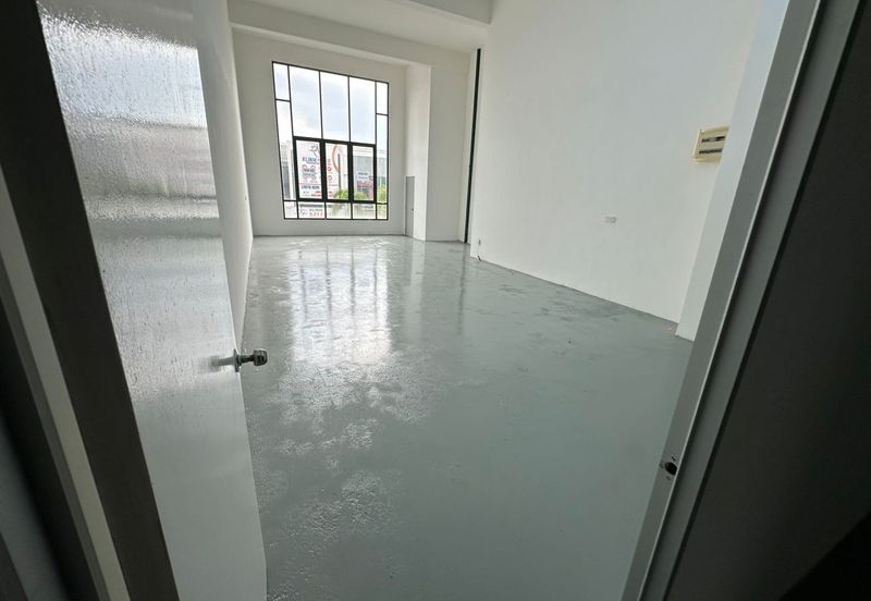 Sendayan Merchant Square